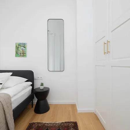 Beautiful Parking By Renters Prestige Apartamento Varsovia